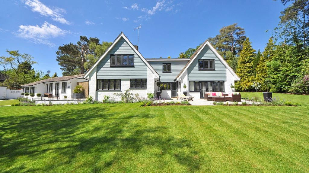 Split-level home in Hoffman Estates